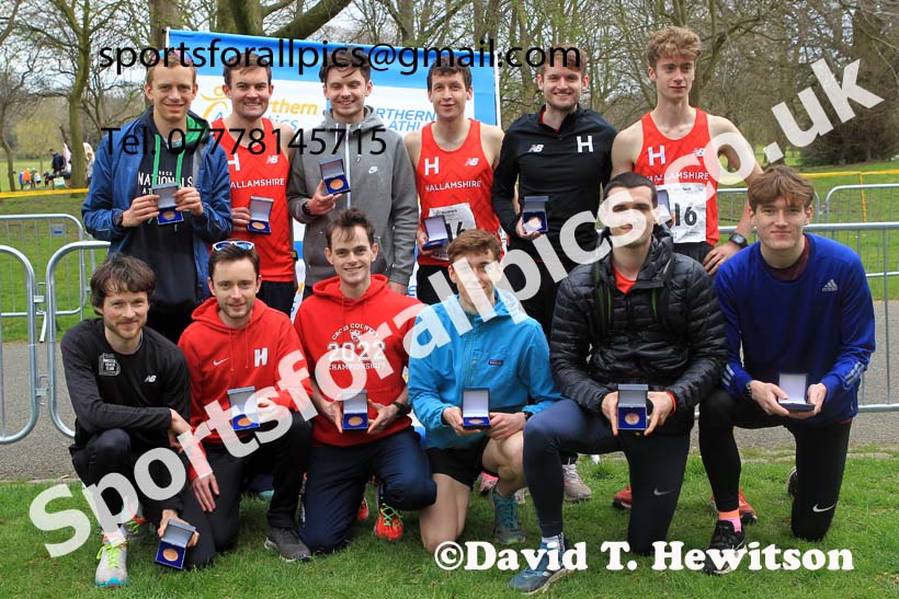 Senior Mens Northern 12 Stage Road Relay, 2022 Northern 12 and 6 Stage Road Relays,  Birkenhead Park, Birkenhead, Wirral.  Photo: David T. Hewitson/Sports for All Pics